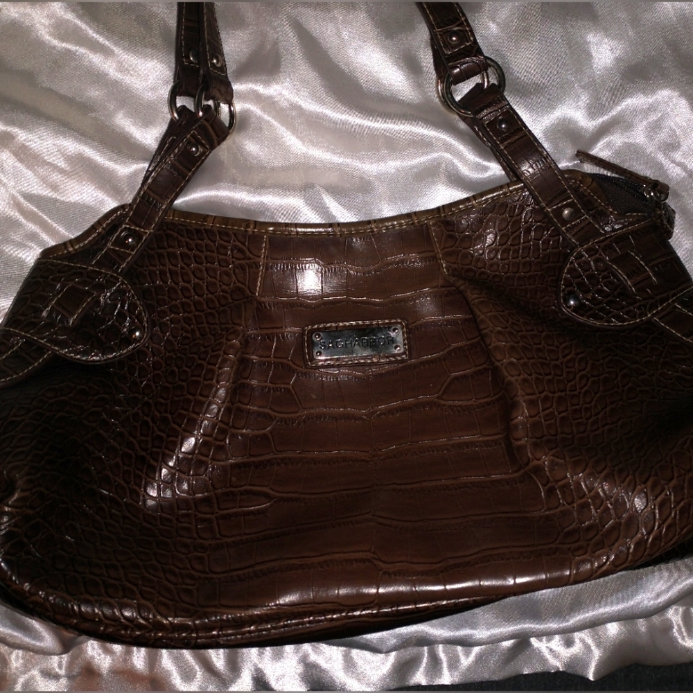 Sag Harbor Brown Alligator Skin Patterned Purse / Bag